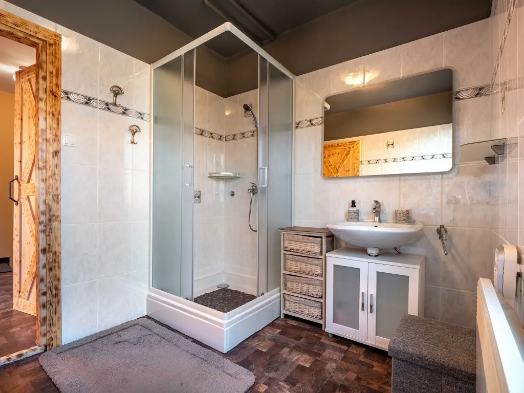 Malinska Villa for 5 Guests with Private Pool