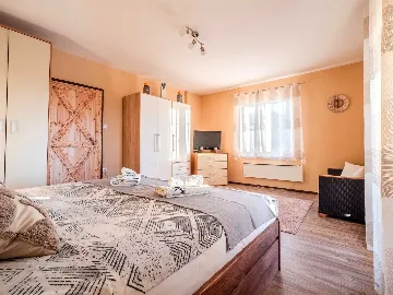 Malinska Villa for 5 Guests with Private Pool