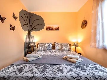 Malinska Villa for 5 Guests with Private Pool