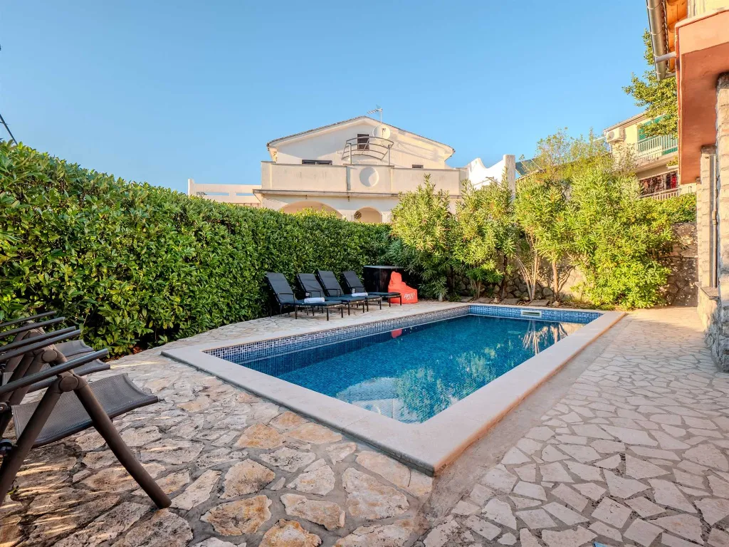 Malinska Villa for 5 Guests with Private Pool