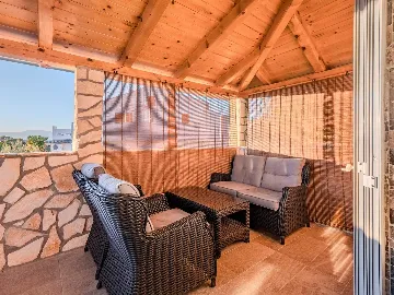 Malinska Villa for 5 Guests with Private Pool