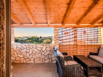 Malinska Villa for 5 Guests with Private Pool