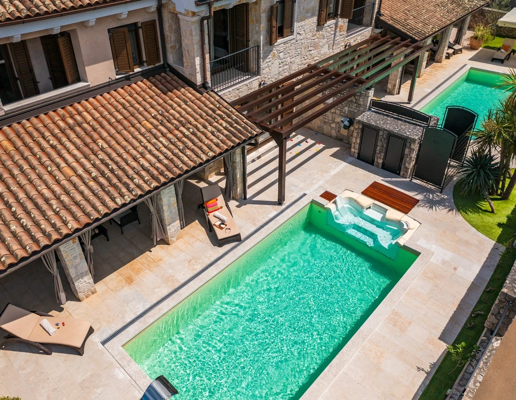Porat (Krk) Villa with Heated Private Pool