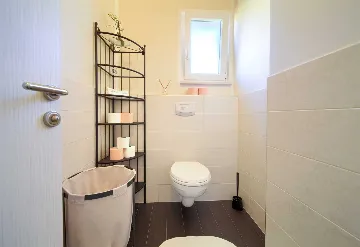 3-Bedroom Villa with Heated Private Pool in Porat