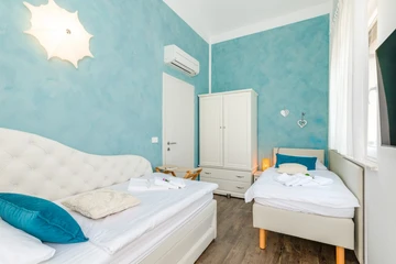 3-Bedroom Villa with Heated Private Pool in Porat