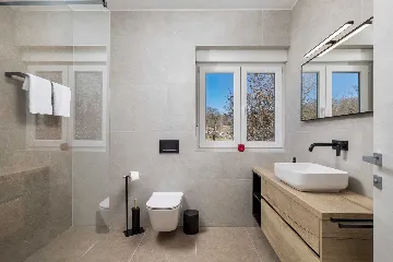 4-Bedroom Villa in Kras (Krk) for Up to 10