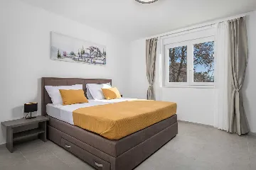 4-Bedroom Villa in Kras (Krk) for Up to 10