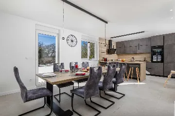 4-Bedroom Villa in Kras (Krk) for Up to 10