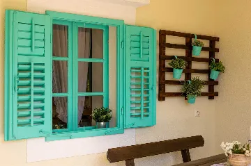 Two-Bedroom Villa with Pool in Rasopasno, Krk