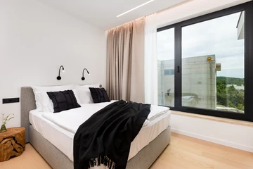 4-Bedroom Villa with Infinity Pool in Punat