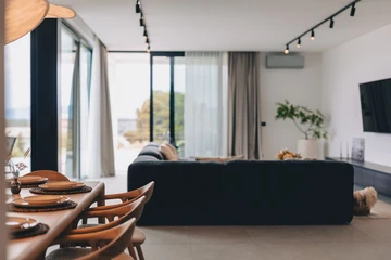 4-Bedroom Villa with Infinity Pool in Punat