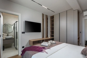 Seaside View Villa for 8 in Kostrena