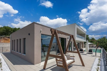 Seaside View Villa for 8 in Kostrena