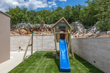 Seaside View Villa for 8 in Kostrena