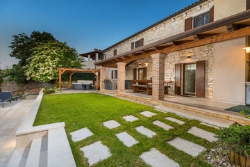 Family-Friendly Villa in Tinjan, Istria