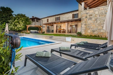 Family-Friendly Villa in Tinjan, Istria