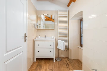 Family-Friendly Villa in Tinjan, Istria