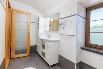 Family-Friendly Villa in Tinjan, Istria