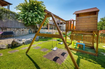 Family-Friendly Villa in Tinjan, Istria