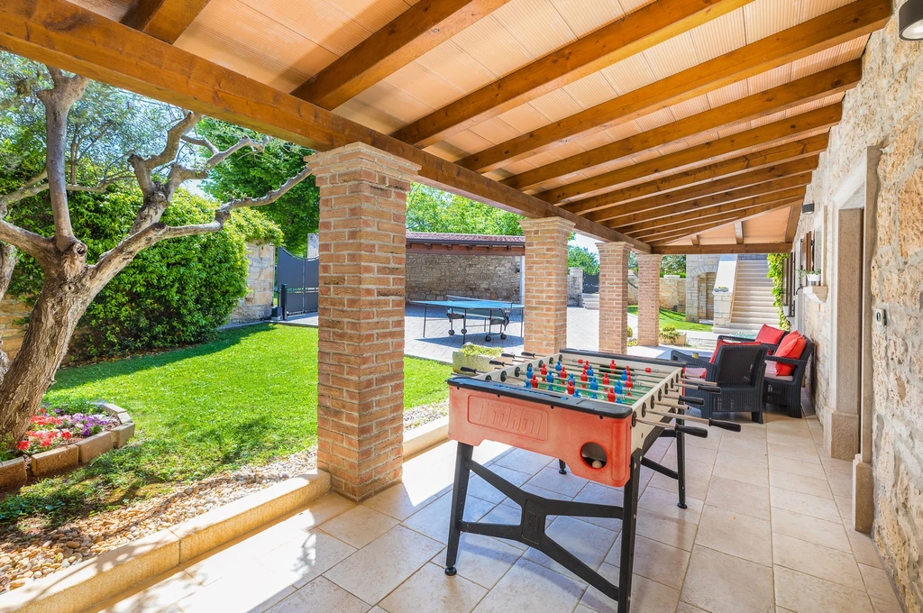 Family-Friendly Villa in Tinjan, Istria