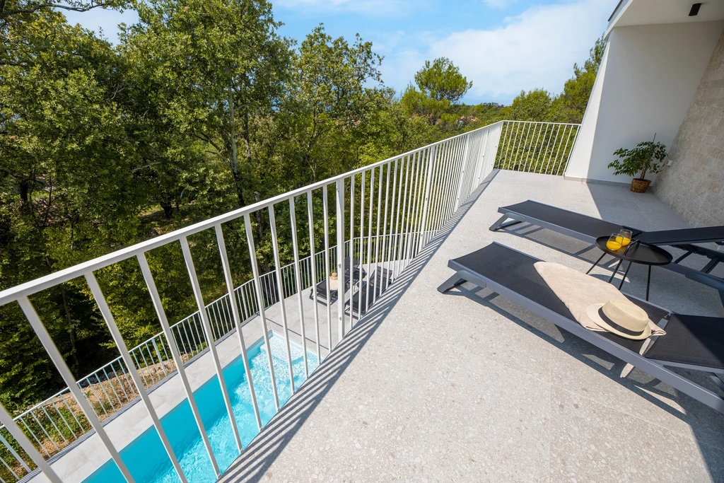 Villa Kiara – Ekskluzivni odmor s privatnim bazenom, saunom i teretanom