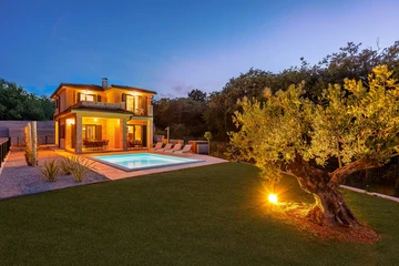 Spacious Villa in Vrbnik, Krk