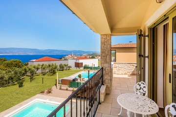 Spacious Family Villa in Vrbnik, Krk