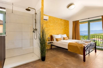 Seaside Family Villa in Vrbnik, Krk