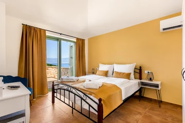 Seaside Family Villa in Vrbnik, Krk