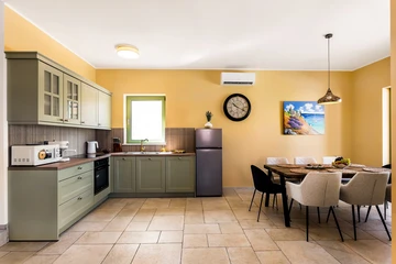 Seaside Family Villa in Vrbnik, Krk