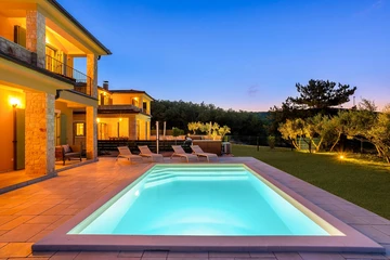 Seaside Family Villa in Vrbnik, Krk