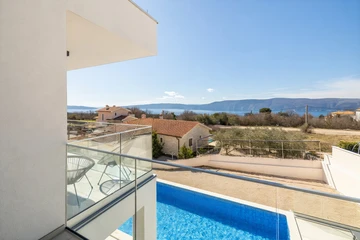 3-Bedroom Villa in Linardići (Krk) for 8 Guests