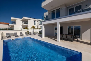 3-Bedroom Villa in Linardići (Krk) for 8 Guests