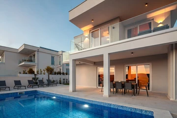 3-Bedroom Villa in Linardići (Krk) for 8 Guests