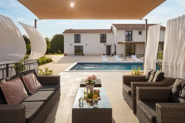 4-Bedroom Villa in Kostrčani, Istria