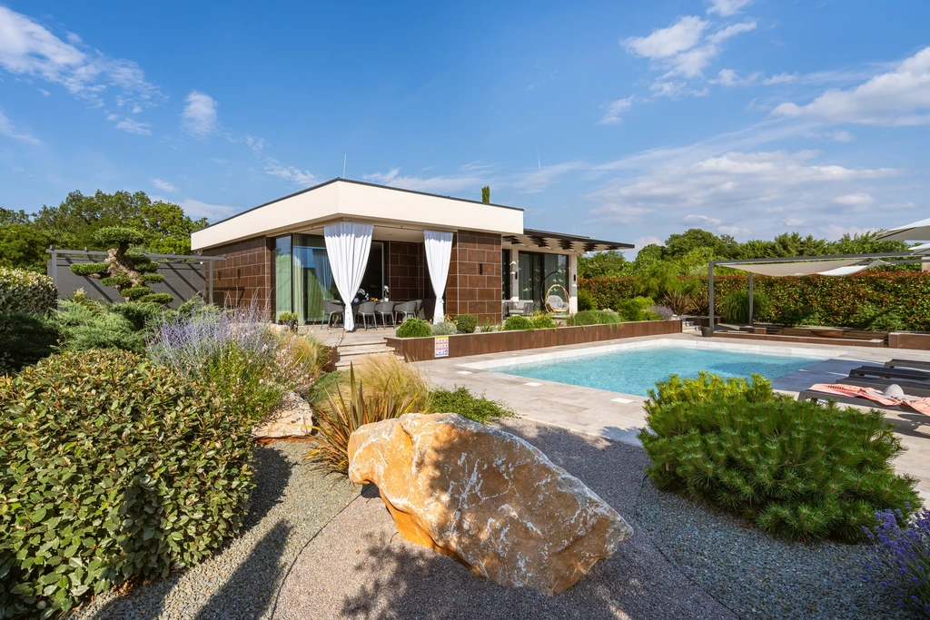 4-Bedroom Villa with Private Pool in Brzac (Krk)