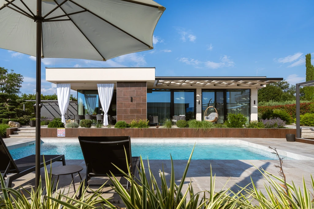 4-Bedroom Villa with Private Pool in Brzac (Krk)