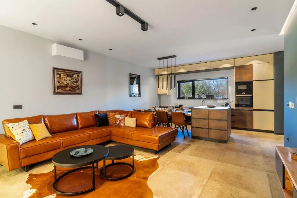 4-Bedroom Villa with Private Pool in Brzac (Krk)