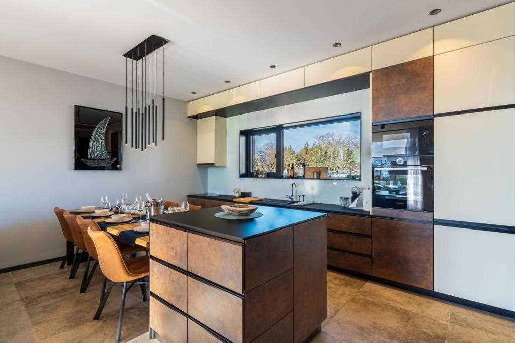 Villa Blumarine – Eine moderne Oase des Komforts mit privatem Pool