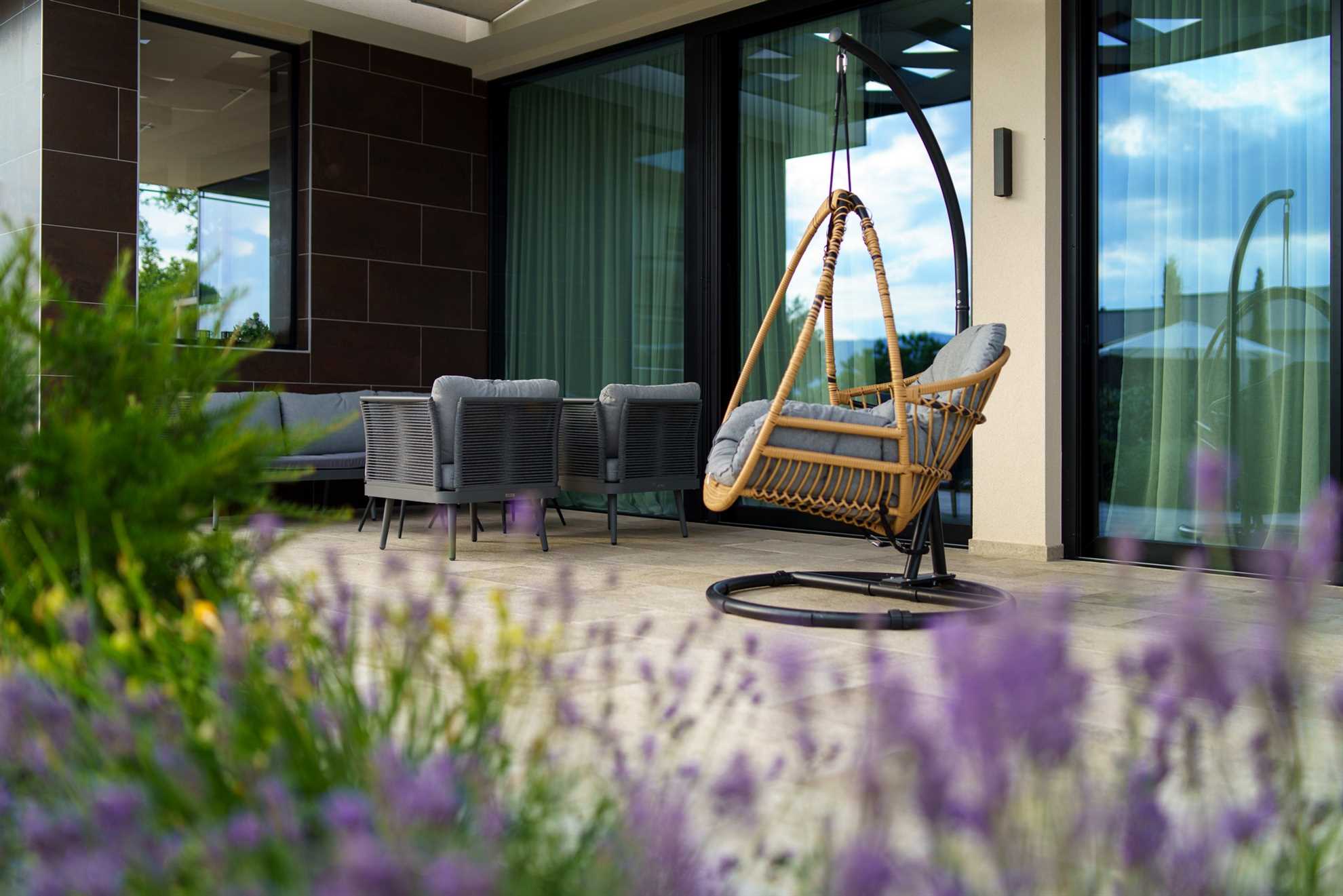 Villa Blumarine – Eine moderne Oase des Komforts mit privatem Pool