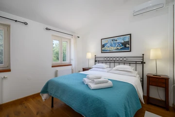 Villa in Krnica (Istra) with Heated Pool & Sauna