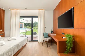 5-Bedroom Villa in Kršan (Istria) for 10 Guests