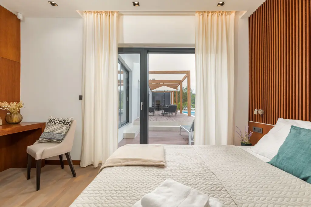 5-Bedroom Villa in Kršan (Istria) for 10 Guests