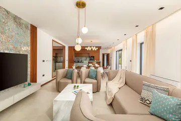 5-Bedroom Villa in Kršan (Istria) for 10 Guests