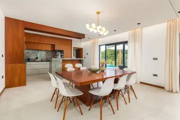 5-Bedroom Villa in Kršan (Istria) for 10 Guests