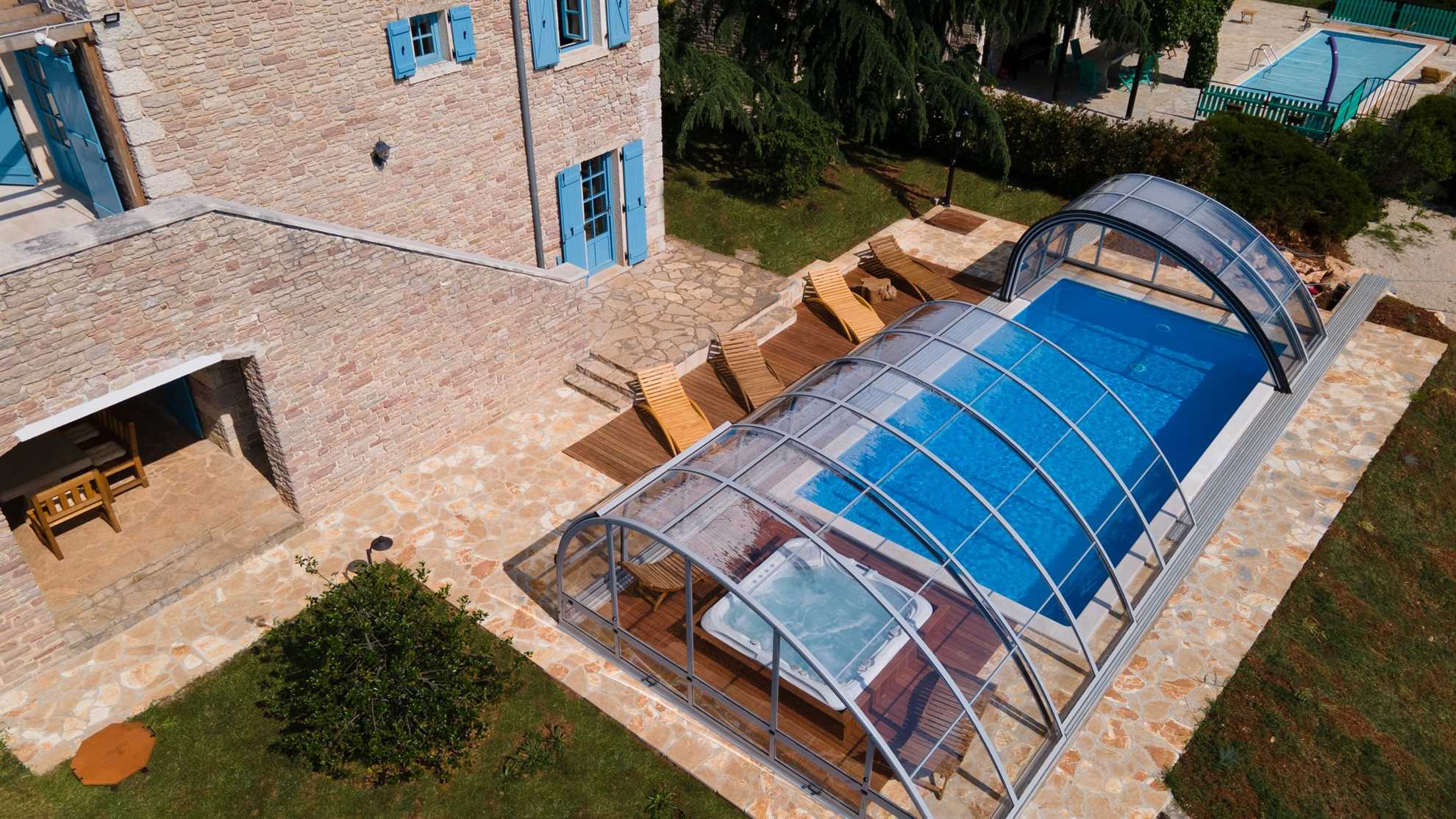 Villa Julijud z Zasebnim Bazenom in Stekleno Kupolo – Istrski Dragulj za Popolno Sprostitev