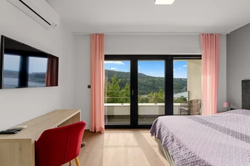 Heated Pool Villa in Bakarac for Up to 12 Guests