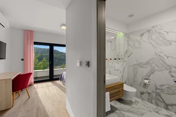 Heated Pool Villa in Bakarac for Up to 12 Guests