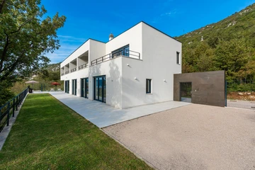 Heated Pool Villa in Bakarac for Up to 12 Guests