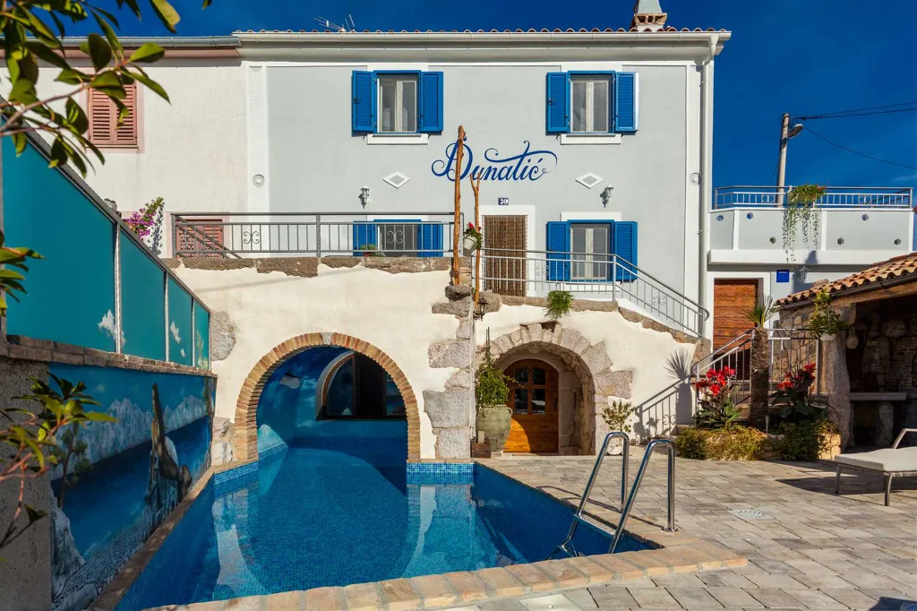 Stone Villa with Pool in Županje, Krk